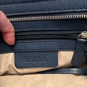 Michael Kors Bags - Beautiful navy blue Michael Kors bag Michael Kors Bags - Beautiful navy blue Michael Kors bag